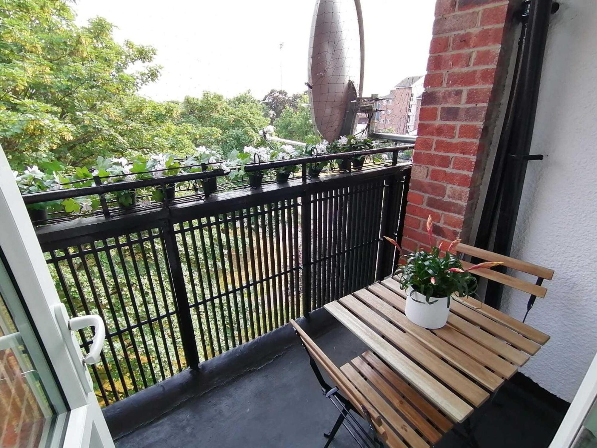 White City Apartment, Your London Stay Londres Exterior foto